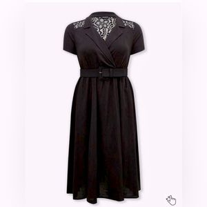 Torrid Black Stretch Challis Lace Midi Shirt Dress Size 2 Buttons Short Sleeve